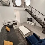 Urban Maisonette